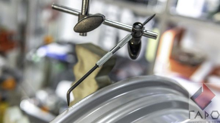Стенд для правки литых и кованных дисков Siver RR 14S