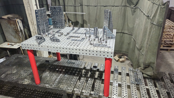 Сварочный 3D стол 2000х1000х100 10 мм (шаг 50х50)